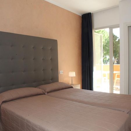 Hotel Garni Losanna 比比翁 外观 照片